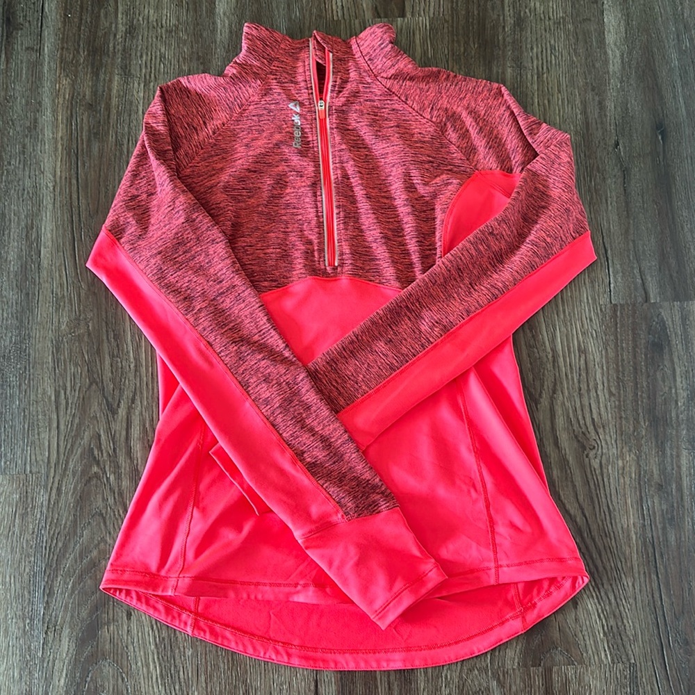 ❤️ EUC Reebok 1/2 Zip Pullover